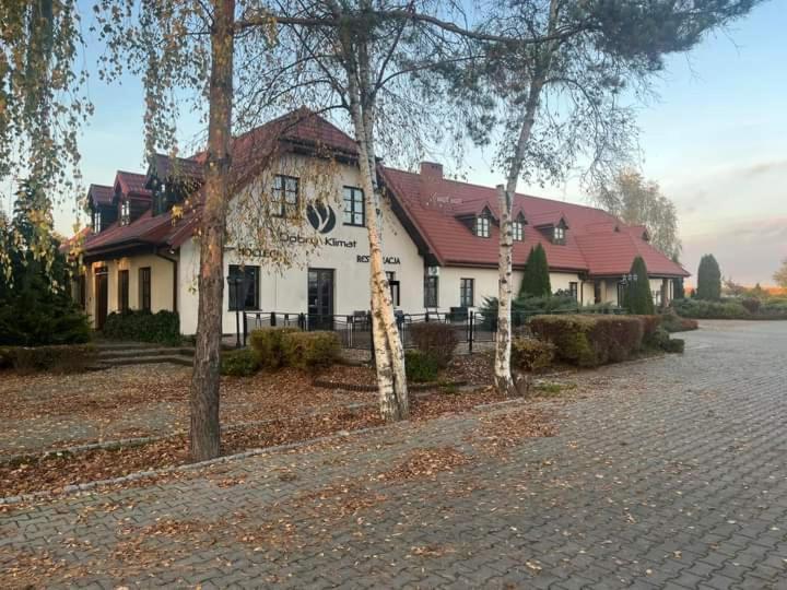 Dobry Klimat Uniejow Exterior foto